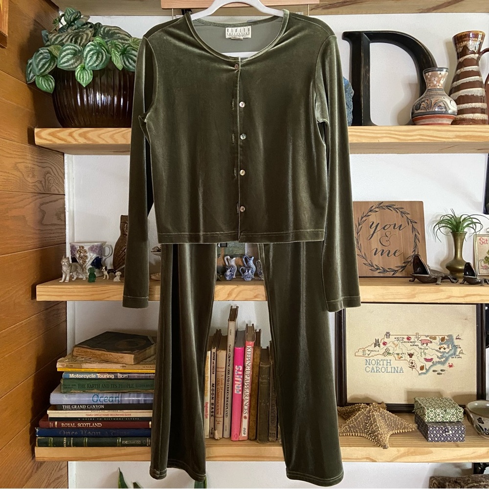 Y2K green velour velvet cardigan pants set
